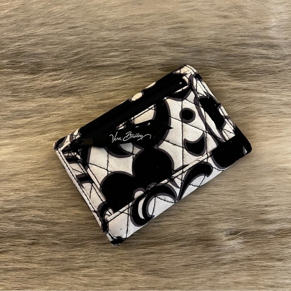 VERA BRADLEY Night & Day Trifold Euro Wallet 2010 Black & White Floral Y2K Small - Picture 3 of 14